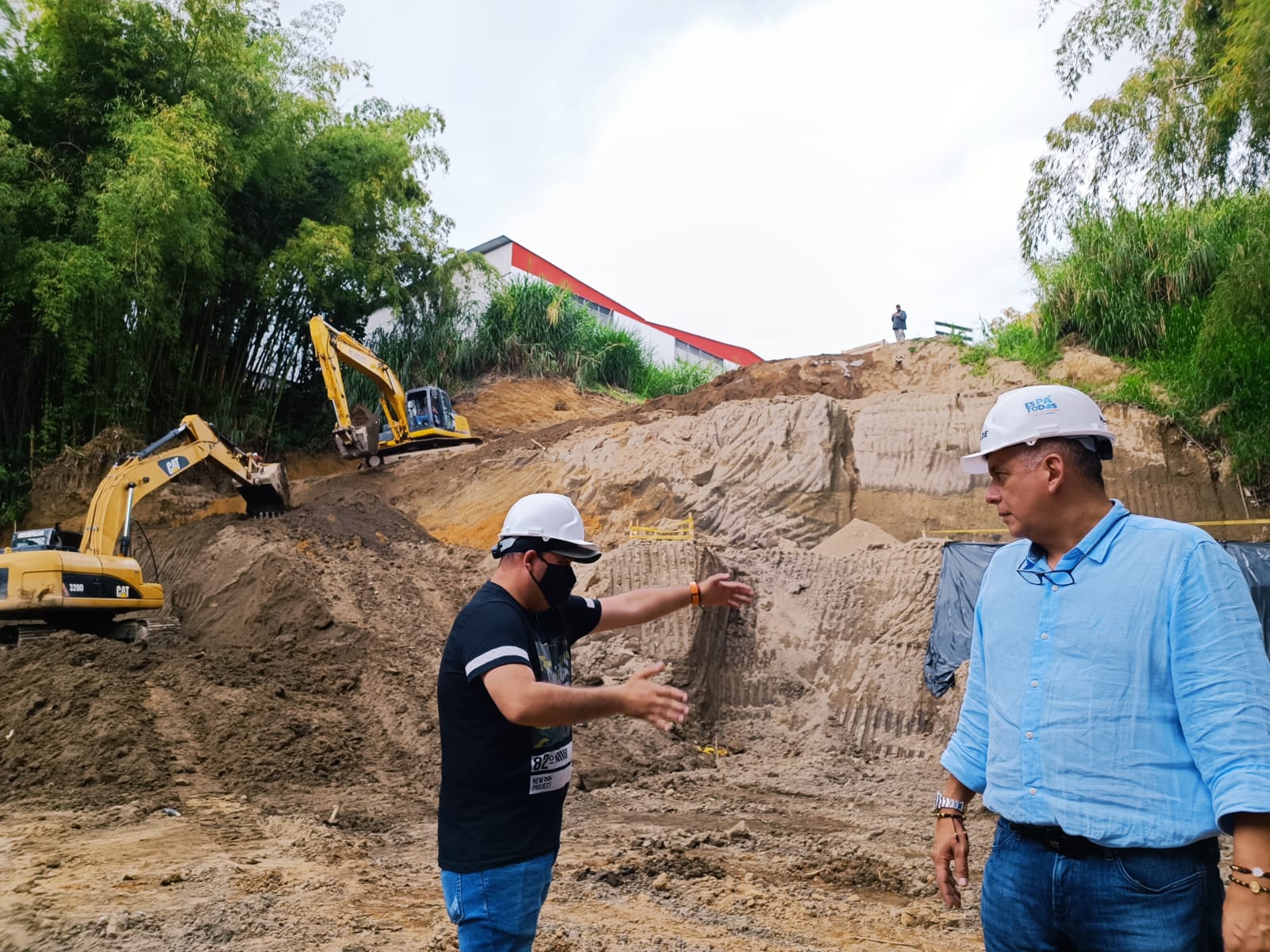 Después de 50 años, alcalde José M. Ríos y EPA invierten $1.400 millones para recuperar colector entre Malibú y Portal de Pinares; 15.000 cuyabros beneficiados