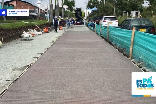 Inició pavimentación entre Malibú y Tres Esquinas