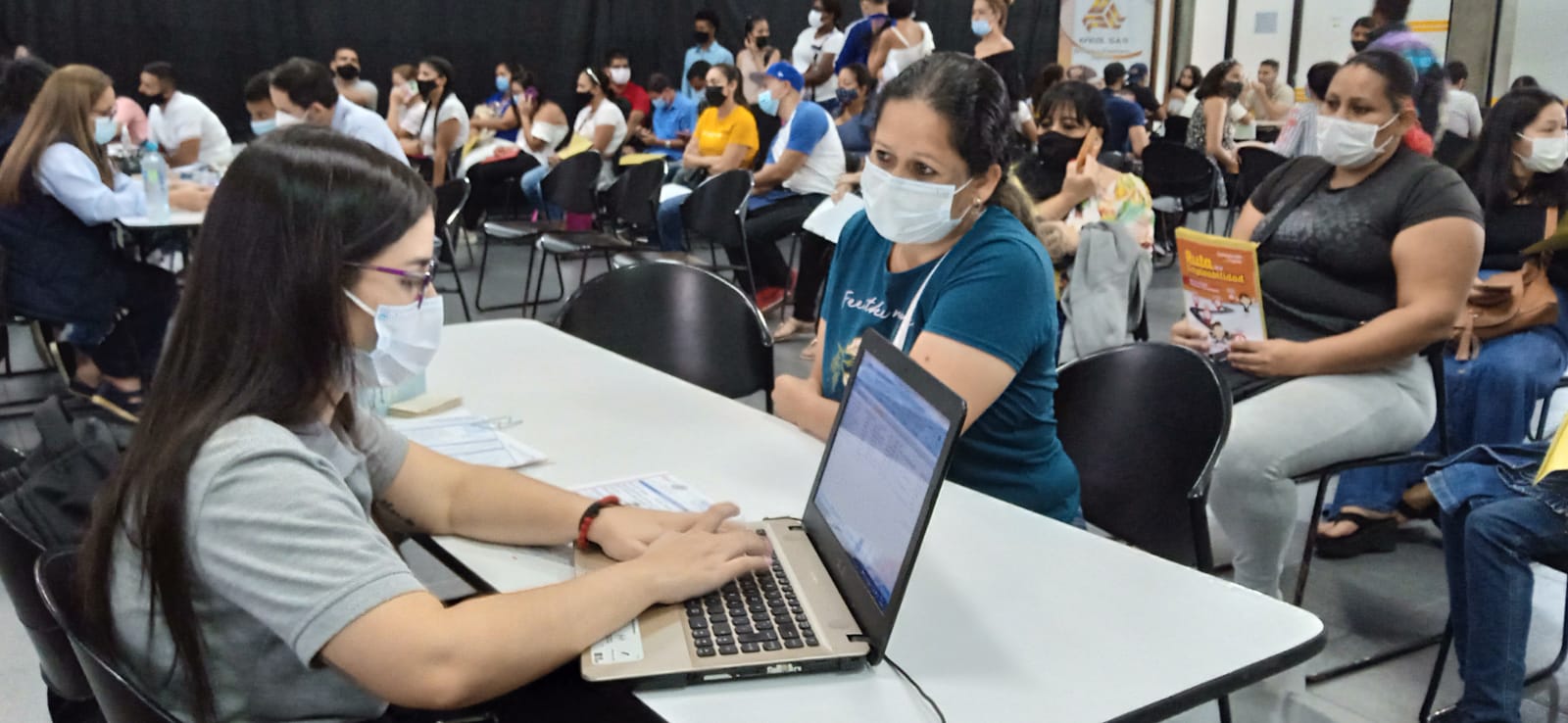 Tenderos para la gente: el programa que busca fortalecer los negocios y la economía de la población vulnerable