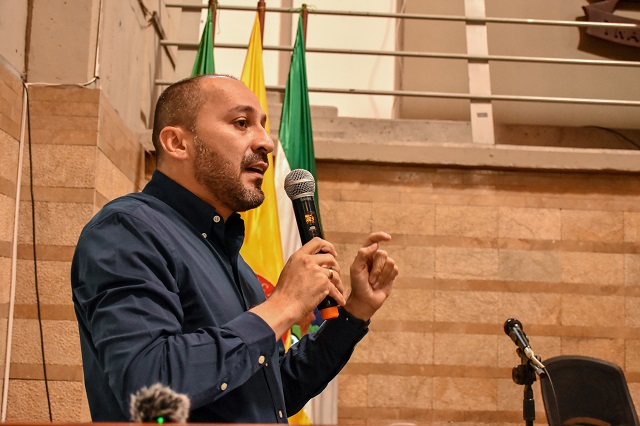 “Le pedimos a la Gobernación que no intente dilatar la inversión destinada para el proyecto que propende por la recuperación ambiental del departamento”: gerente de EPA