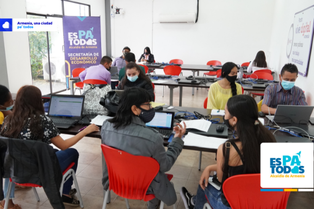 37 personas atendidas, 544 vacantes ofrecidas y seis empresas participantes, balance de jornada de empleo del CDC Santander
