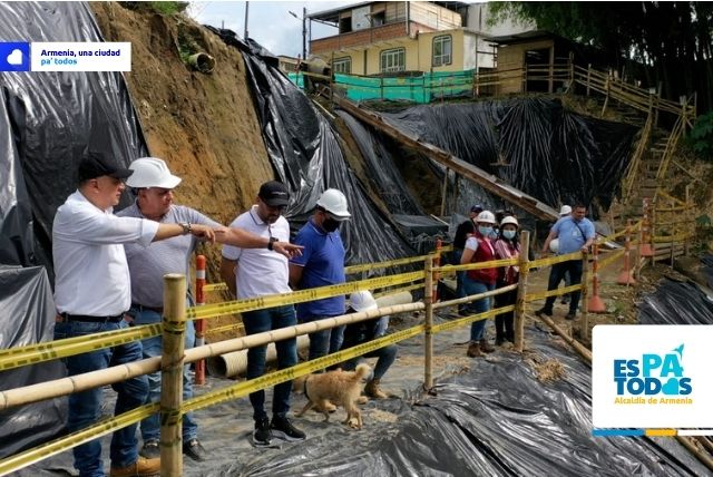 Obras Orgullosamente Cuyabras. Alcalde supervisó avances de la vía Malibú-Portal del Pinares