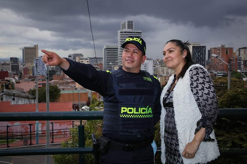 Se otorgarán becas para pertenecer a la Policía Nacional