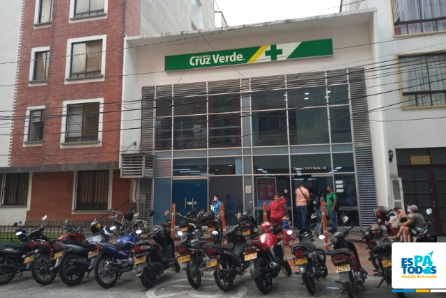 Establecidos compromisos para mejorar la dispensación de medicamentos; Secretaría de Salud verifica el cumplimiento