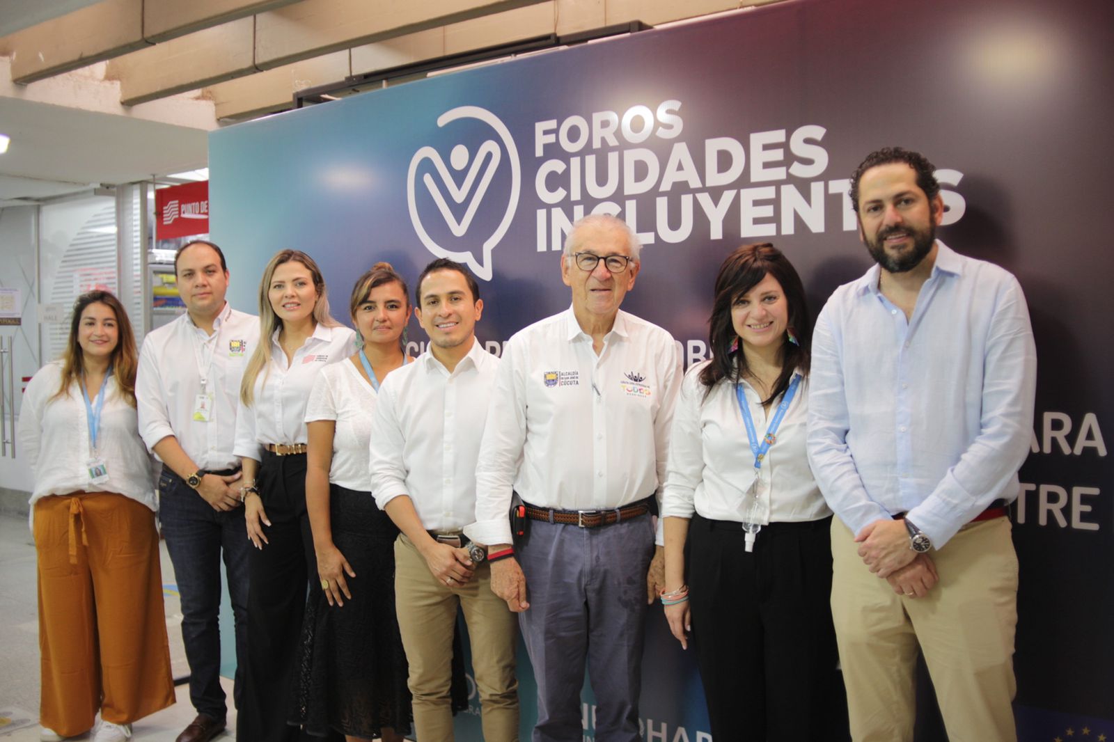 IMPLEMENTAR ESTRATEGIAS QUE AYUDEN A MEJORAR LA CALIDAD DE VIDA DE LAS COMUNIDADES, PROPÓSITO DEL FORO ‘HACIA UNA INTEGRACIÓN EFECTIVA, INCLUYENTE Y SOLIDARIA’ »