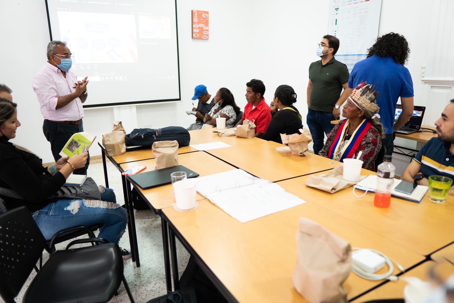 LA ALCALDÍA AUNA ESFUERZOS PARA BRINDAR UNA EDUCACIÓN MÁS INCLUSIVA »