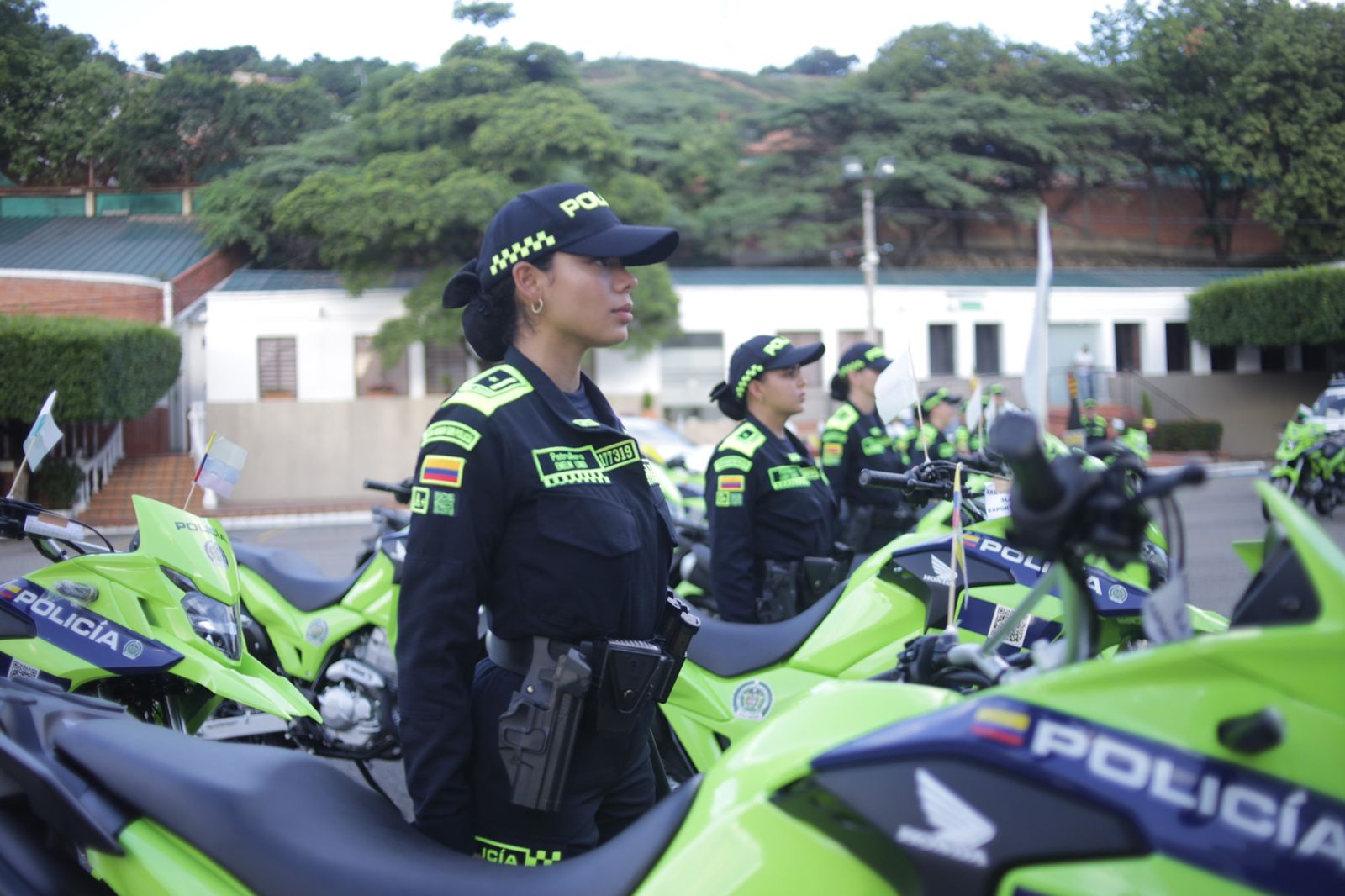 ALCALDÍA DE CÚCUTA GESTIONA MÁS DE 350 MOTOCICLETAS PARA REFORZAR LA SEGURIDAD DE LA CIUDADANÍA »