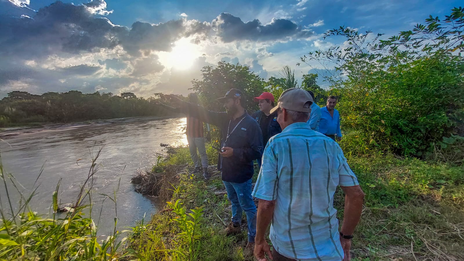 ALCALDÍA SOCIALIZÓ LOS TRABAJOS DE MITIGACIÓN QUE SE REALIZARÁN EN LA ZONA RURAL DE CÚCUTA »