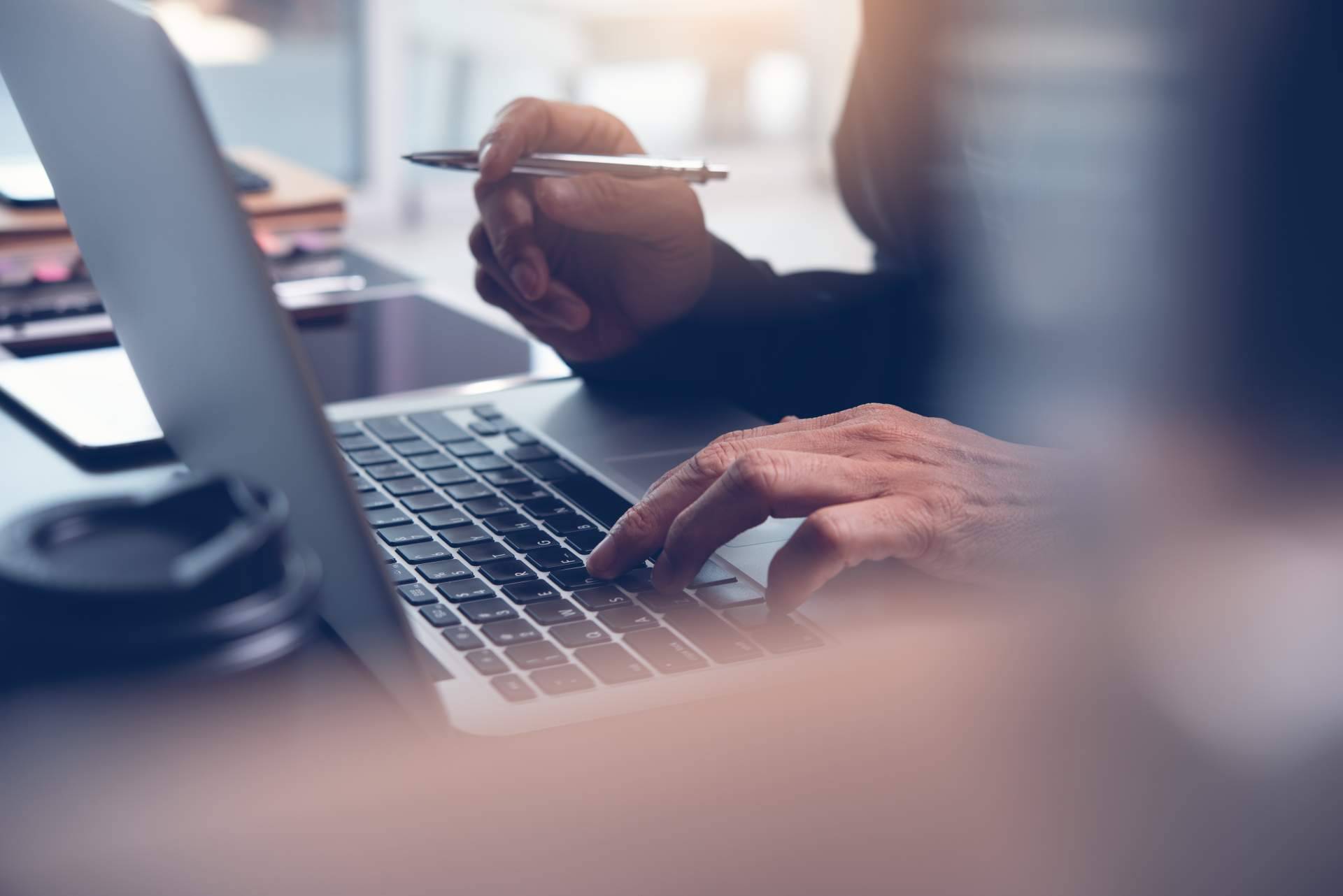 OPINIONES SOBRE SETROI. Analizar las tendencias de búsqueda para una estrategia de comunicación efectiva