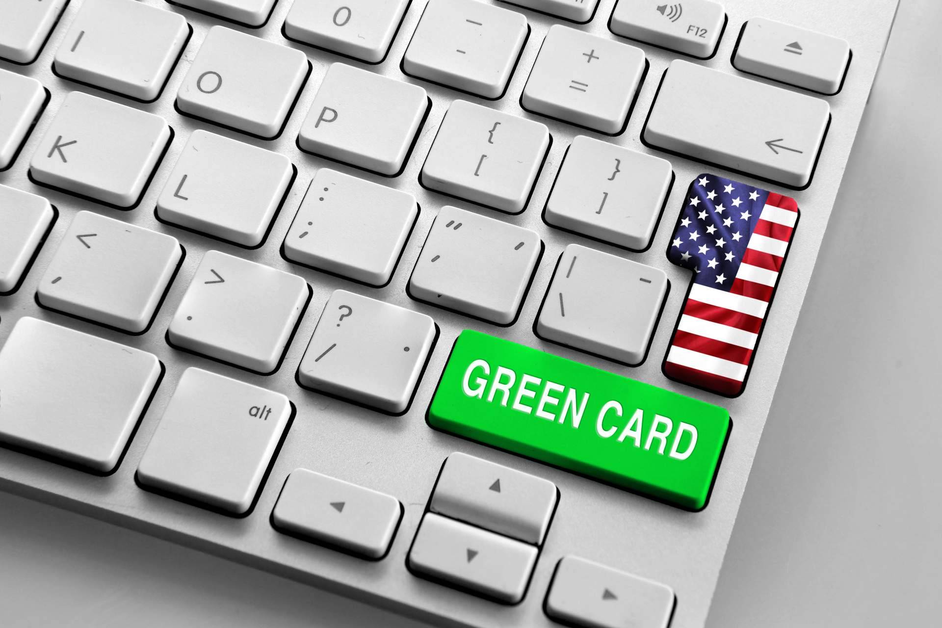 Requisitos para solicitar una Green Card con Asesor del Inmigrante