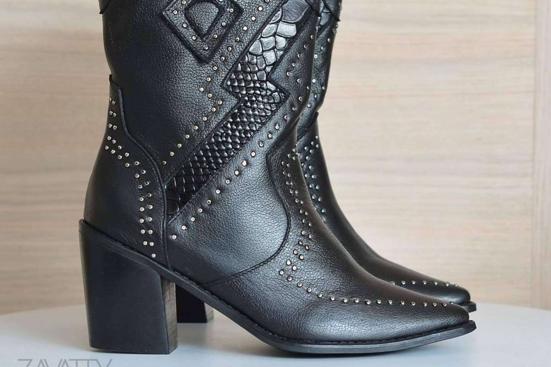 Zavatty dispone de un amplio catálogo de botines de mujer