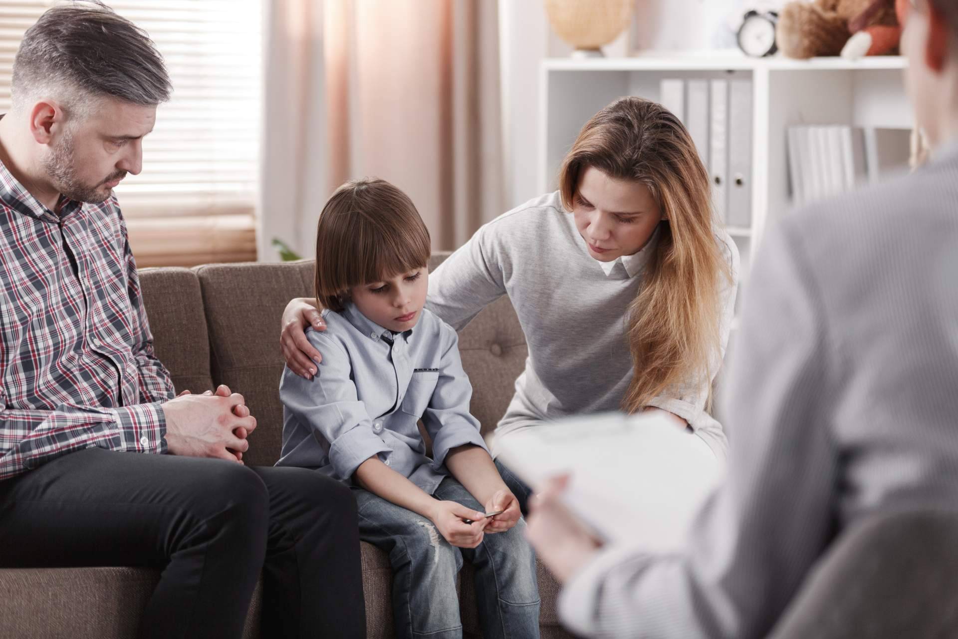 ¿Cuándo y cómo iniciar una terapia de familia?