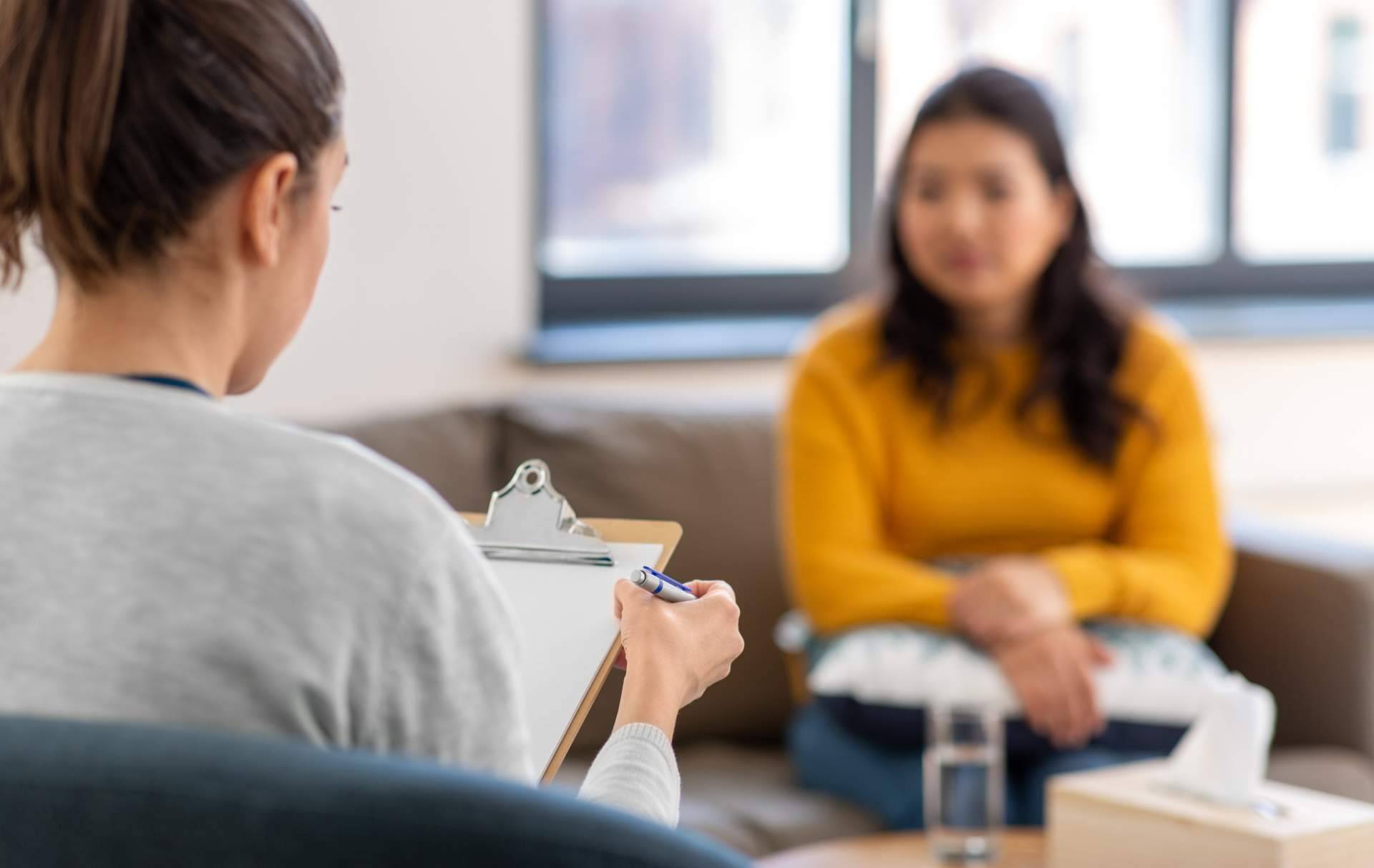 La importancia de las evaluaciones psicológicas para solicitar la visa VAWA